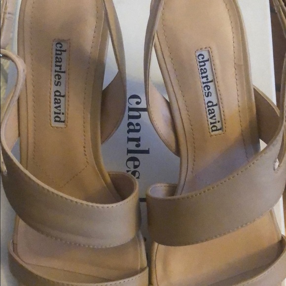 Charles David nude heels - Picture 2 of 8